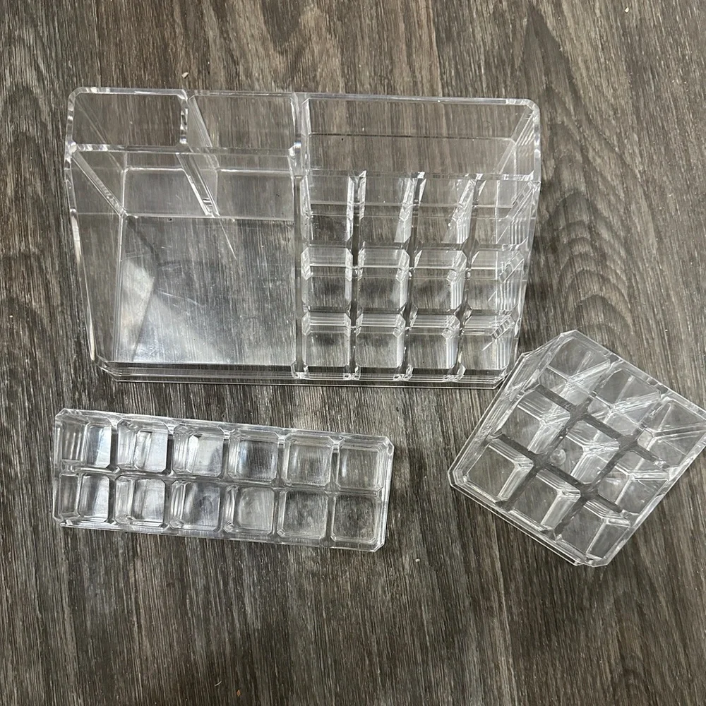 Set of 3 Clear Acrylic Makeup Organizers